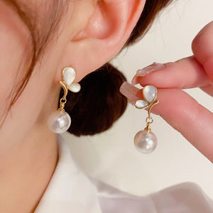 14K Gold-plated Butterfly Artificial Pearl Earrings