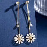 14K Gold-plated Daisy Flower Earrings