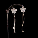 14K Gold-plated Light And Luxurious Zircon Flower Earrings